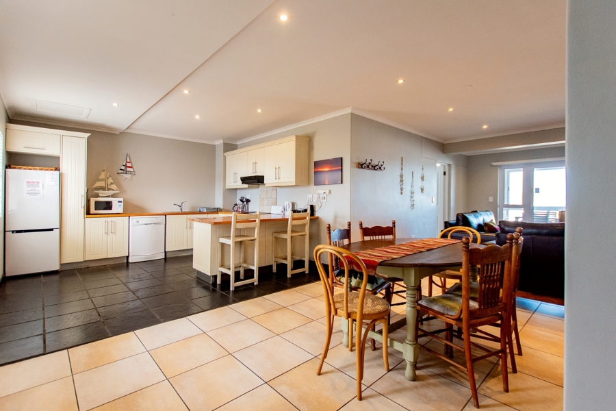 9 Bedroom Property for Sale in Shelley Point Western Cape